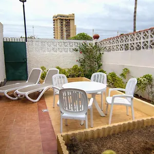 https://casa-anna-cerca-la-playa.tenerifehoteles.net